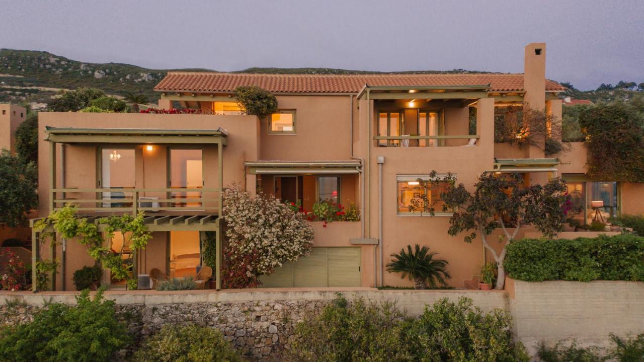 Villa Nona Maria Minia المظهر الخارجي الصورة